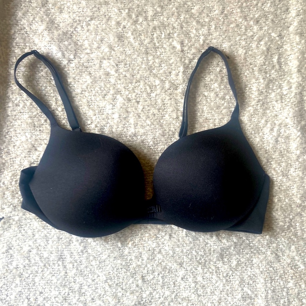 VS incredible bra